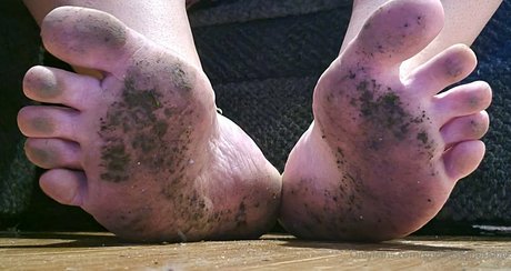 goddessaubrislav sexy actress image