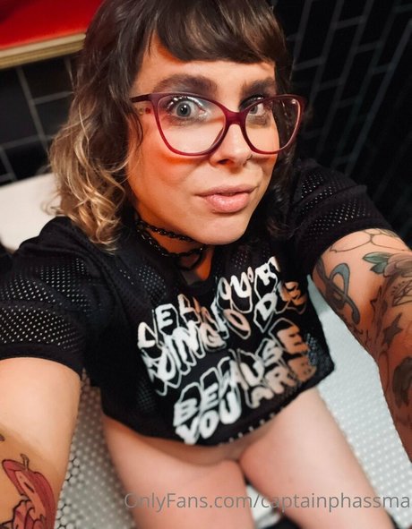 captainphassma pornstar erotic pic
