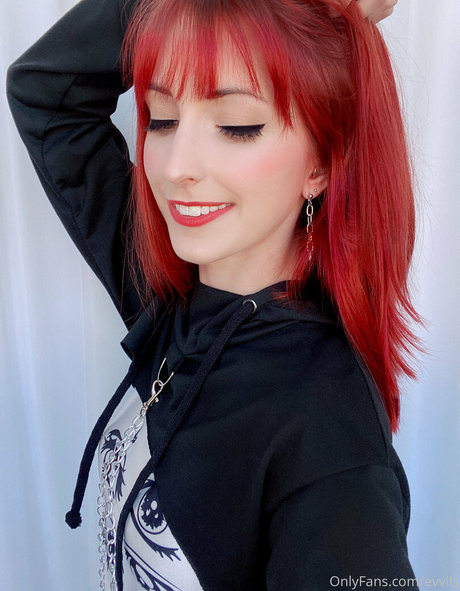 evvils pornstar top pictures