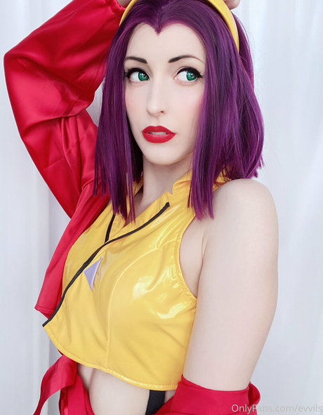 evvils top model img