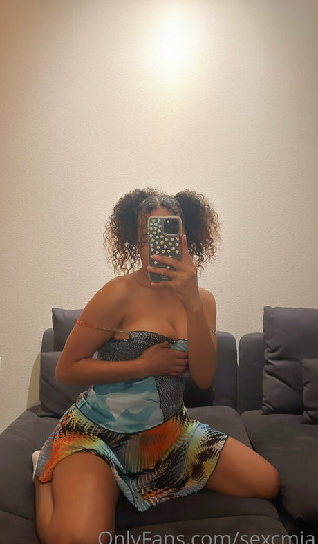 sexcmia nudes star images