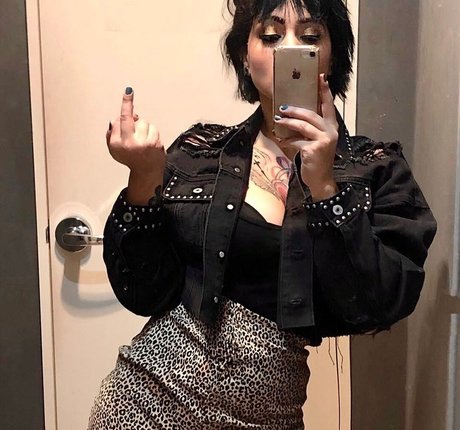 Deborah Milano art actress photo