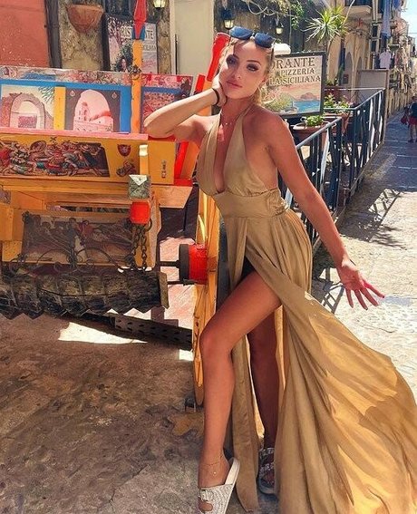 Tanya The Cat perfect actress pictures