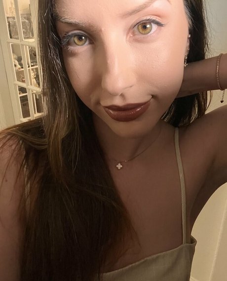 pregnant threesome onlyfans hd images