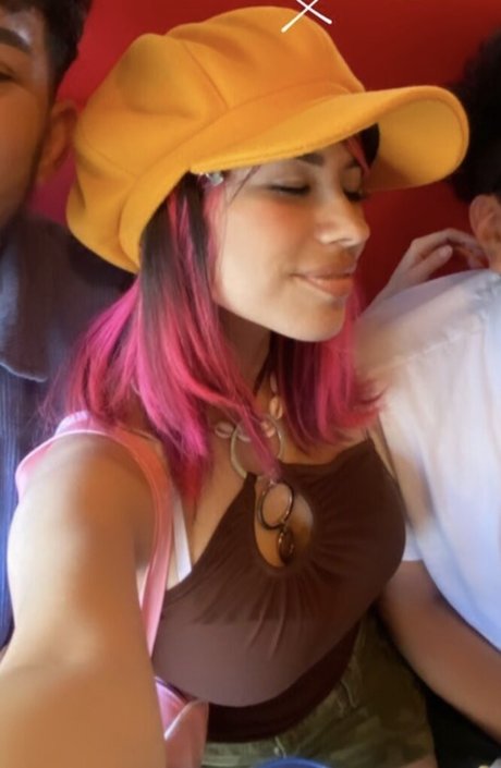 Tamakid free pornstar pics