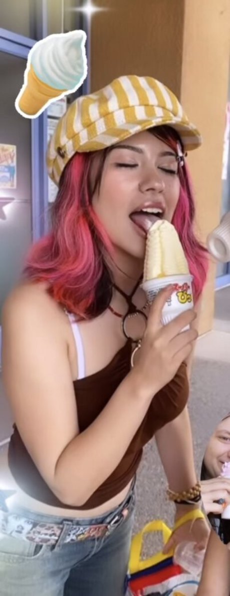 Tamakid nude pornstar pics