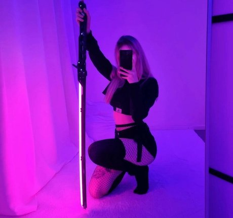 Yakisa uwu nude actress gallery