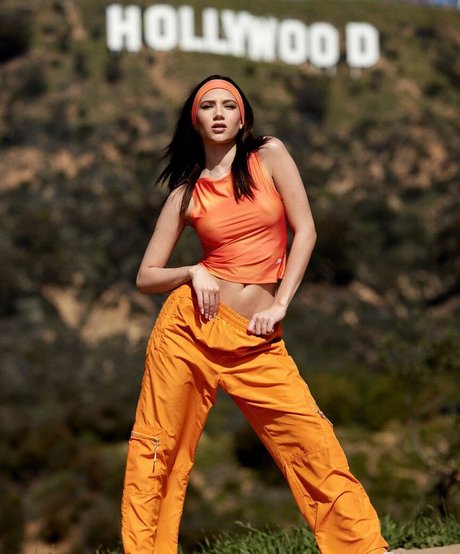 Madison Lewis erotic model pictures