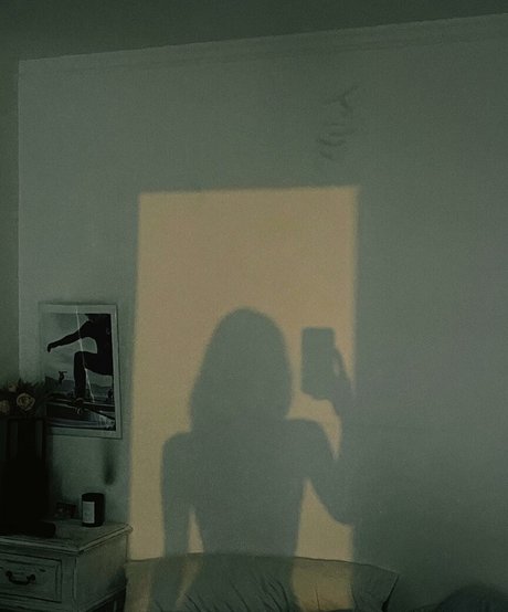 Madison Lewis model nudes pictures