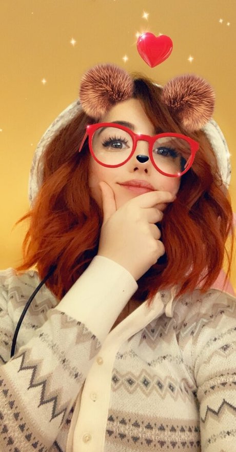 breebunn naked actress galleries