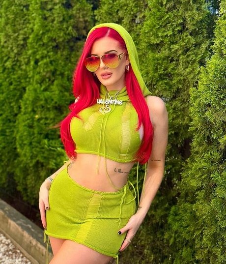 Justina Valentine pornstar perfect galleries