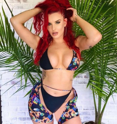 Justina Valentine model free img