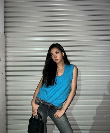 big tits mom onlyfans hot sexy pics