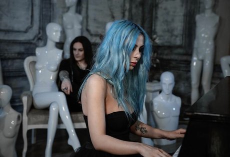 Ai Mori erotic model galleries