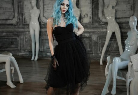 Ai Mori pornstar exclusive photo