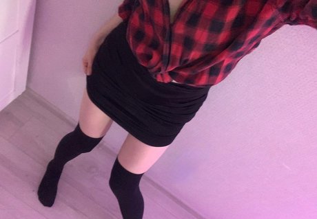 kristixxx naked star img