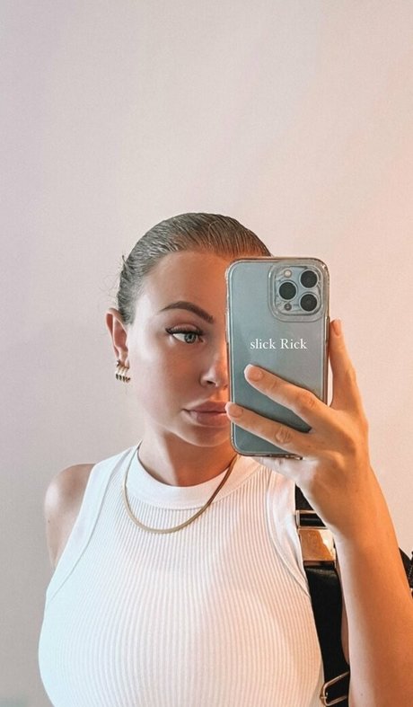 Madison Mclachlan art star images