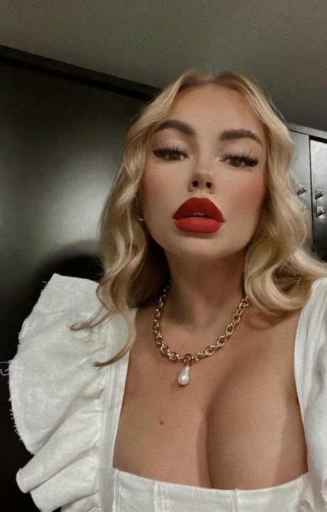 Madison Mclachlan pornstar high quality picture