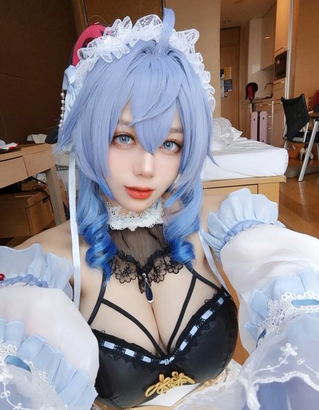 Jiu Yan star adult img