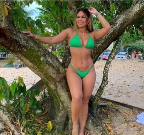 guimaraess1__ nice actress photos