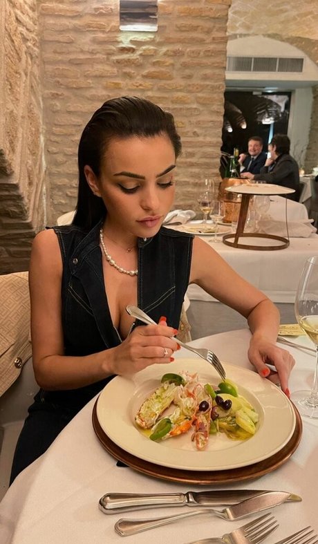 ebony onlyfans erotic pic