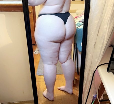 damned female nude star img