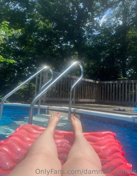 damned female model free photos