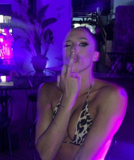 Carlotad26 pornstar exclusive gallery