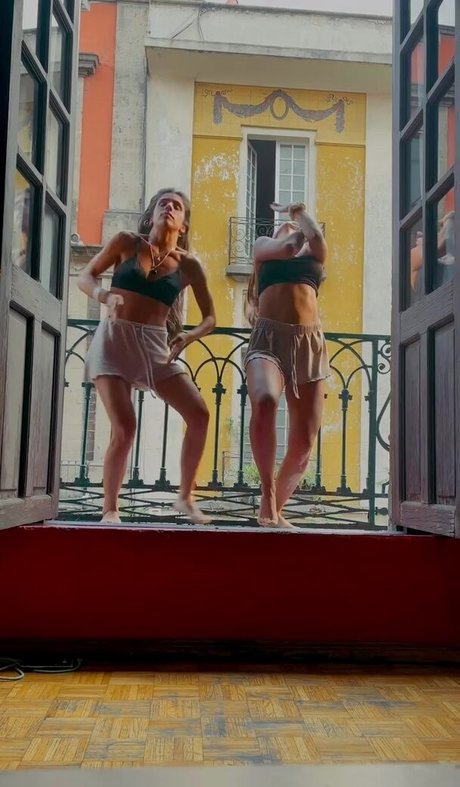 Bea Ortiz nude pornstar photo