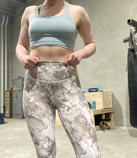 momocoloured model nudes galleries