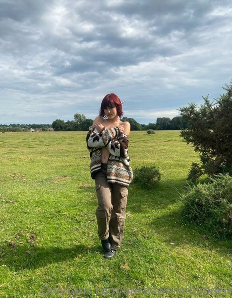 princess asian onlyfans sexy image