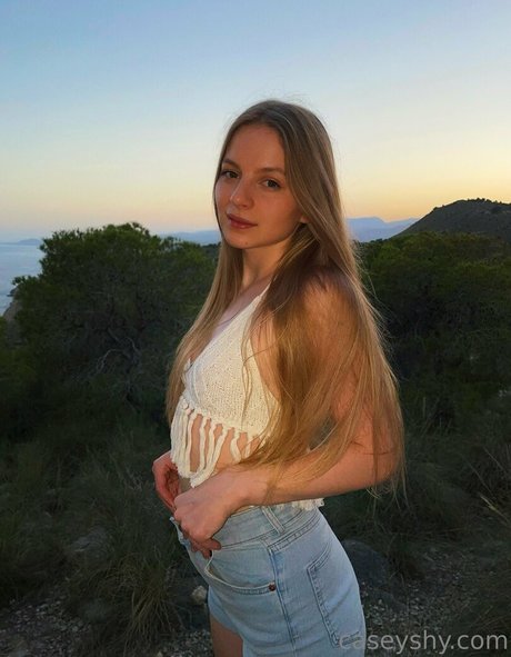 caseyshy star top archive