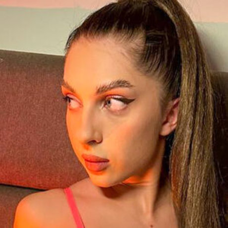 blonde milf big tits onlyfans free pics