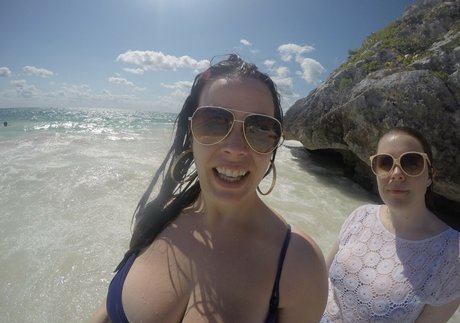 Kinsey Osborn pornographic model image