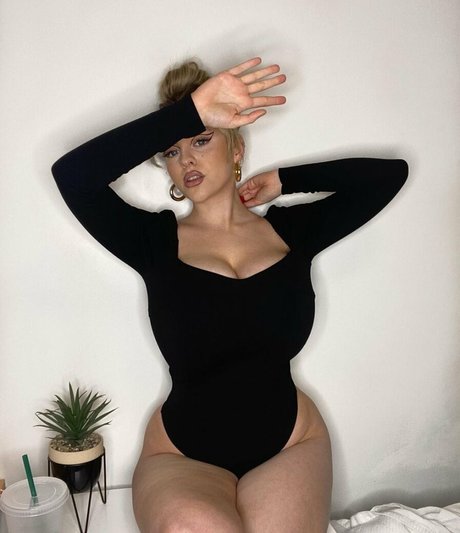 Amber Rose Brightman pornstar hot pic