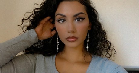 swim onlyfans erotic images