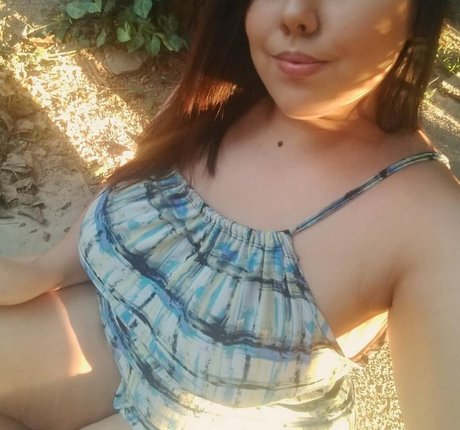 busty solo onlyfans hot photos