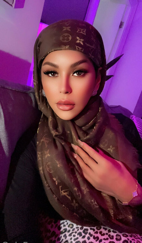 tsfoxyanastasia star pretty picture