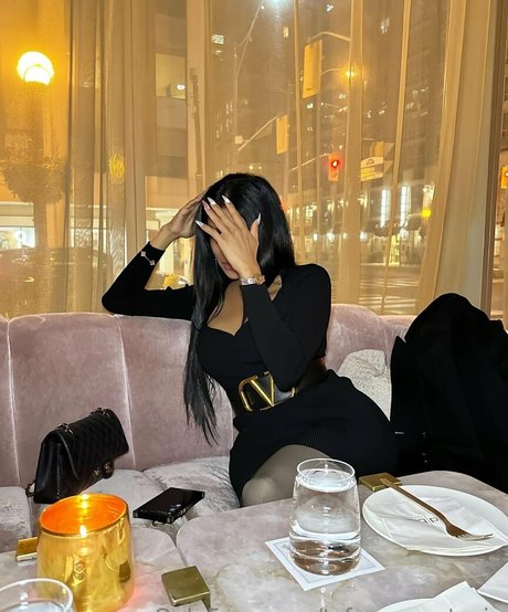 tsfoxyanastasia porn model image