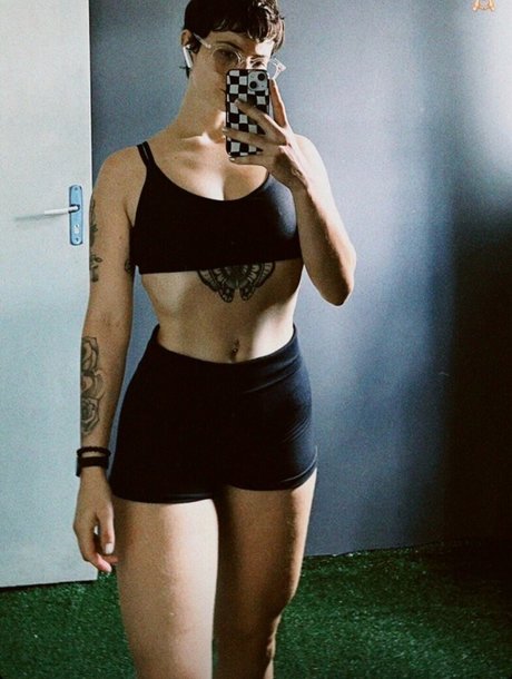 Marceli Cardozo free star pics