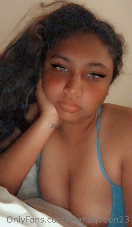 islandqueen23 nude star pic