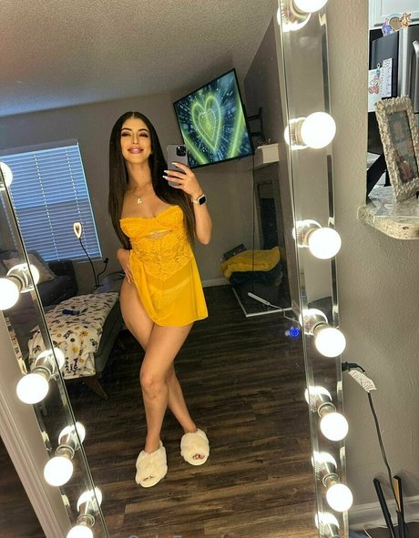 Sophialeonexo hot star img