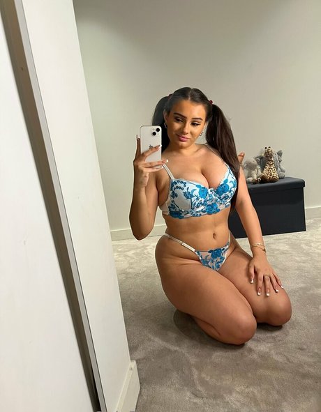 delilahbellerae nice model gallery