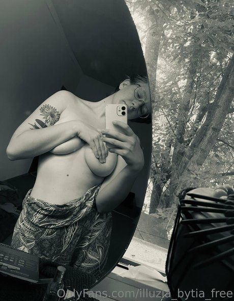 illuzia bytia free top model photo