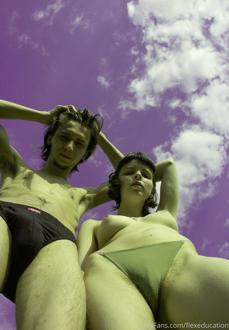 amateur mom onlyfans art nude pictures