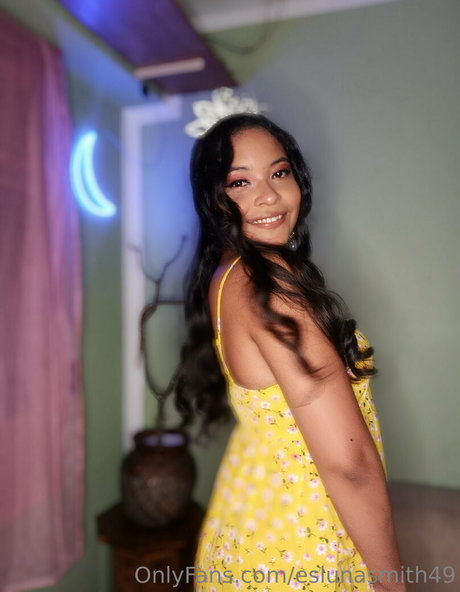 eslunasmith49 perfect star galleries