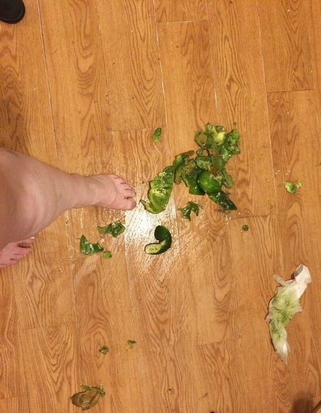 godmotherthegreatfree model naked photo