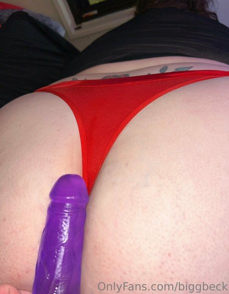 biggbeck model hot pics