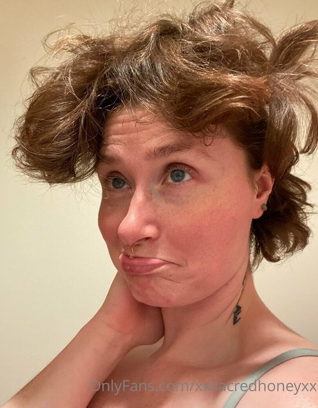 xxsacredhoneyxx pornstar art photos
