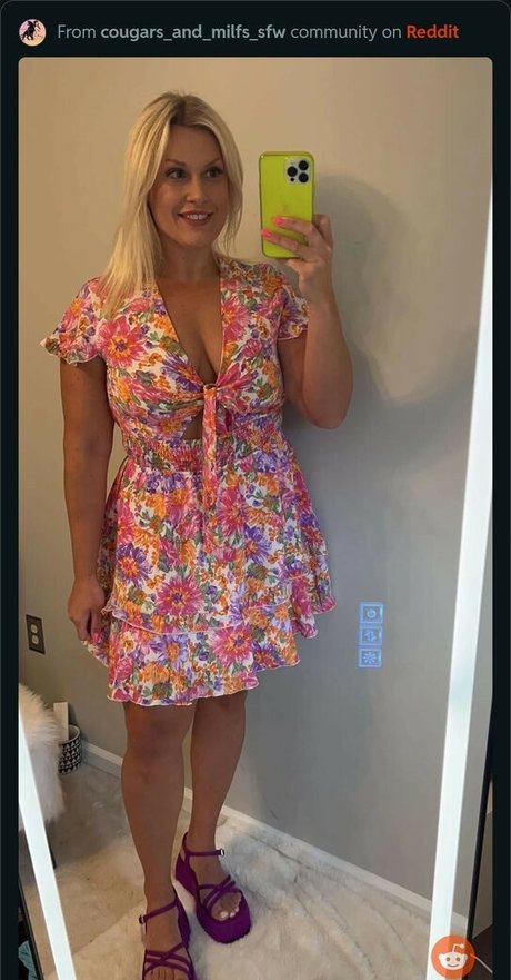 Nursebrooklyn model sexy image